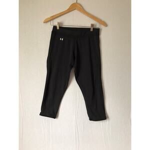 Under armor capris size‎ medium